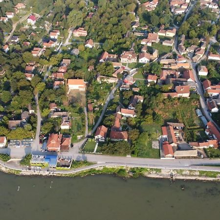 Family Apartman Ana - Star Golubac Eksteriør billede